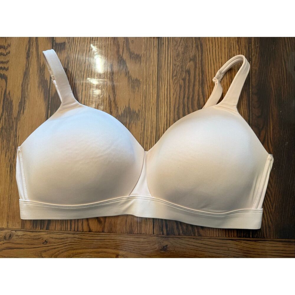 Duluth Trading Company Light Pink Satin Wireless Padded Contour Bra Size 38D